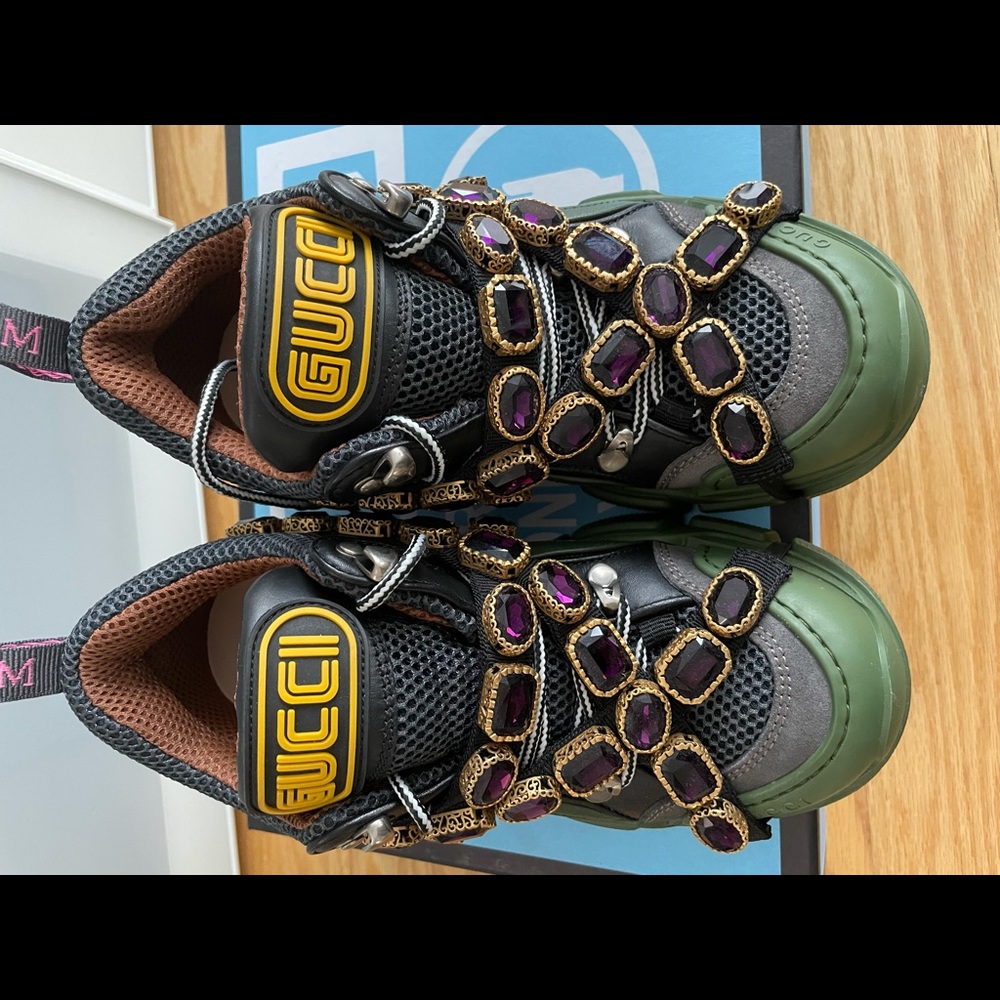 GUCCI FLASHTREK GREEN, REMOVABLE CRYSTALS SIZE 36 - Picture 2 of 5